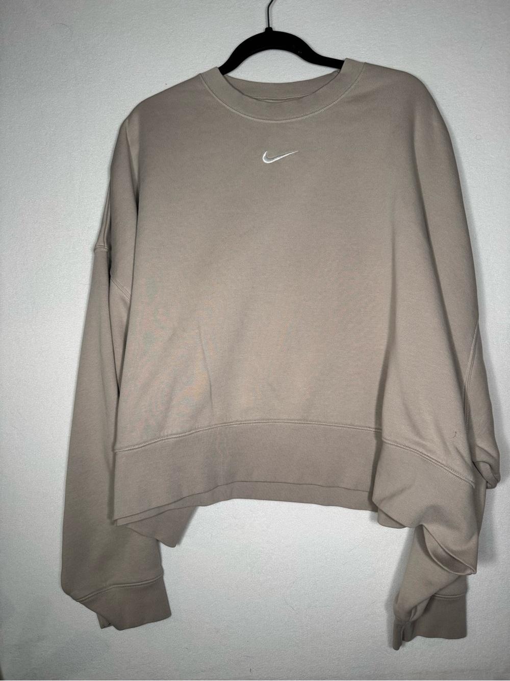 Nike Womens XXL Oversized Fleece Sweatshirt Taupe Beige Swoosh Crewneck Boxy